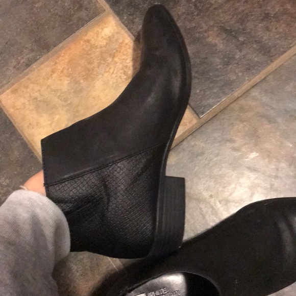 Shoes - Picture 2 of 2